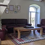 Au 157 - Locations Apartment *