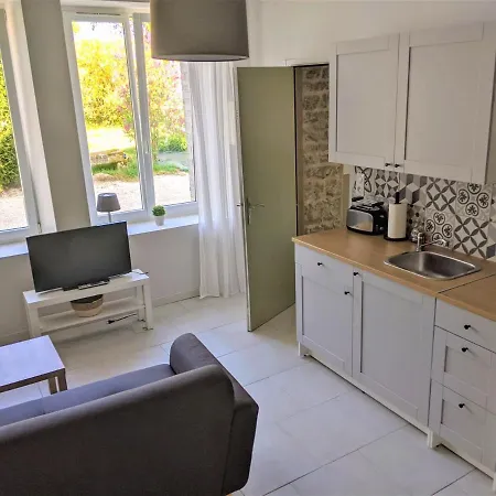Au 157 - Locations Appartement