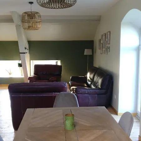 Au 157 - Locations Apartment *