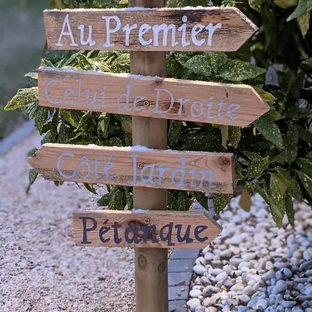 Au 157 - Locations * Contrexéville
