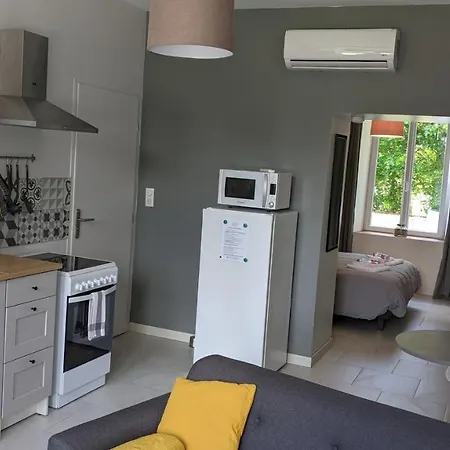 Apartment Au 157 - Locations Contrexeville