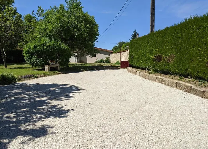 Au 157 - Locations Apartment Contrexeville